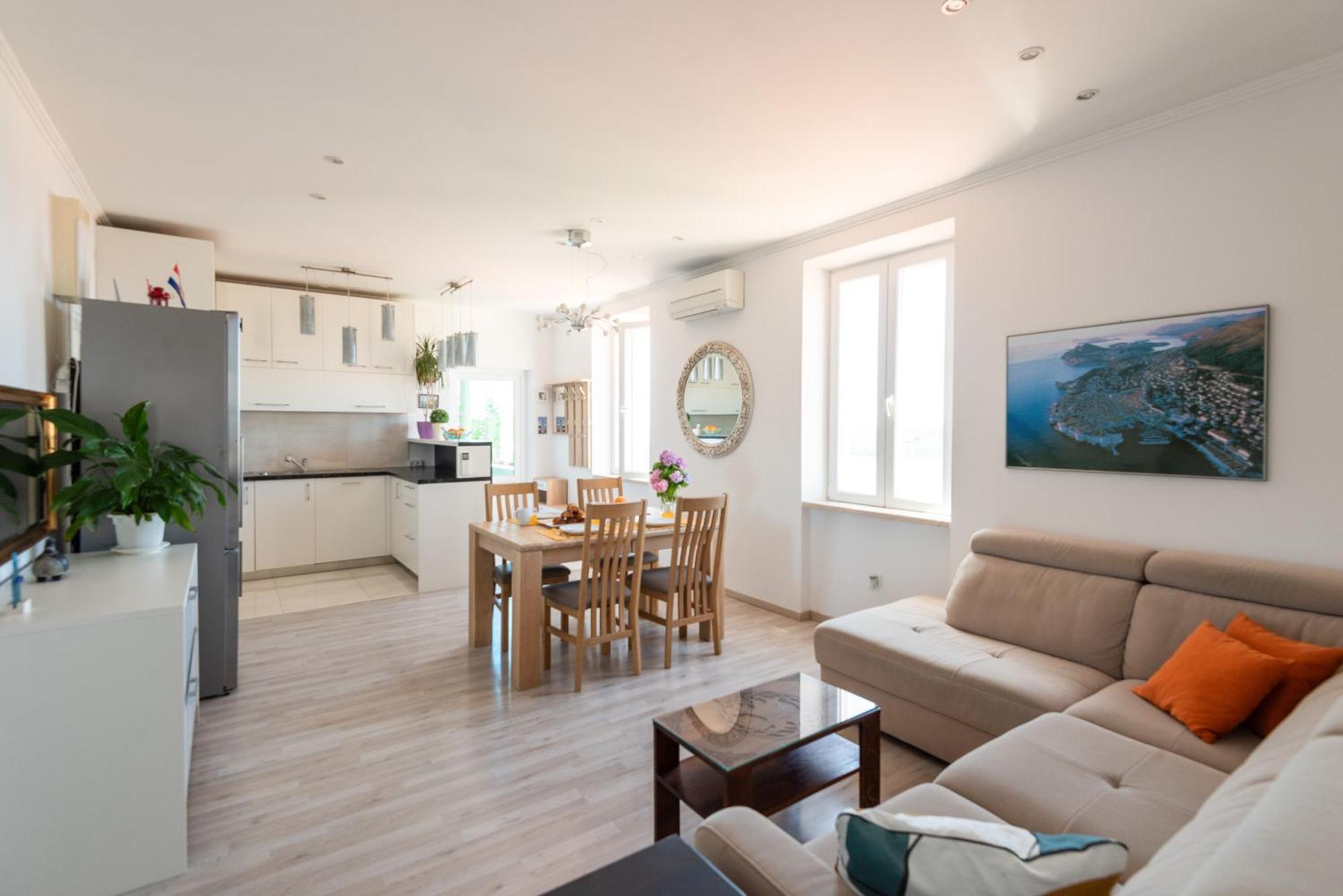 Gostinjska kuća Astelas 4*